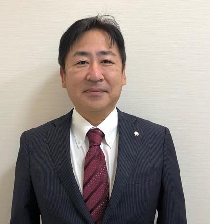 中村　幸男