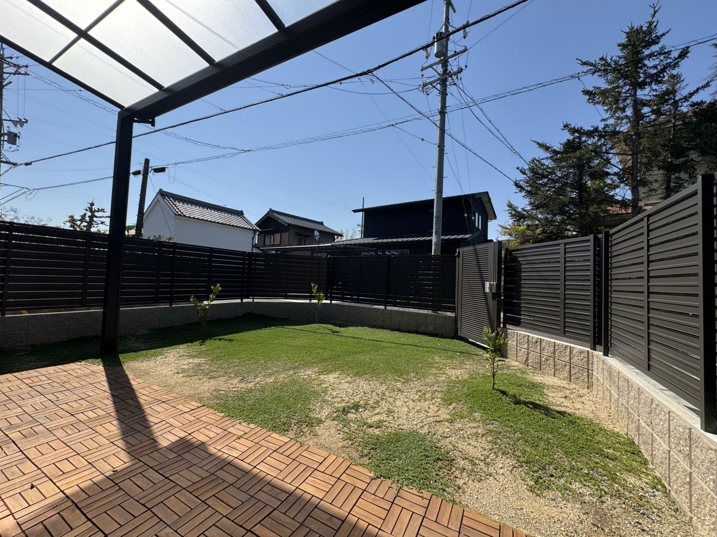 庭 寫真撮影日：8/1/25, 12:00?AM