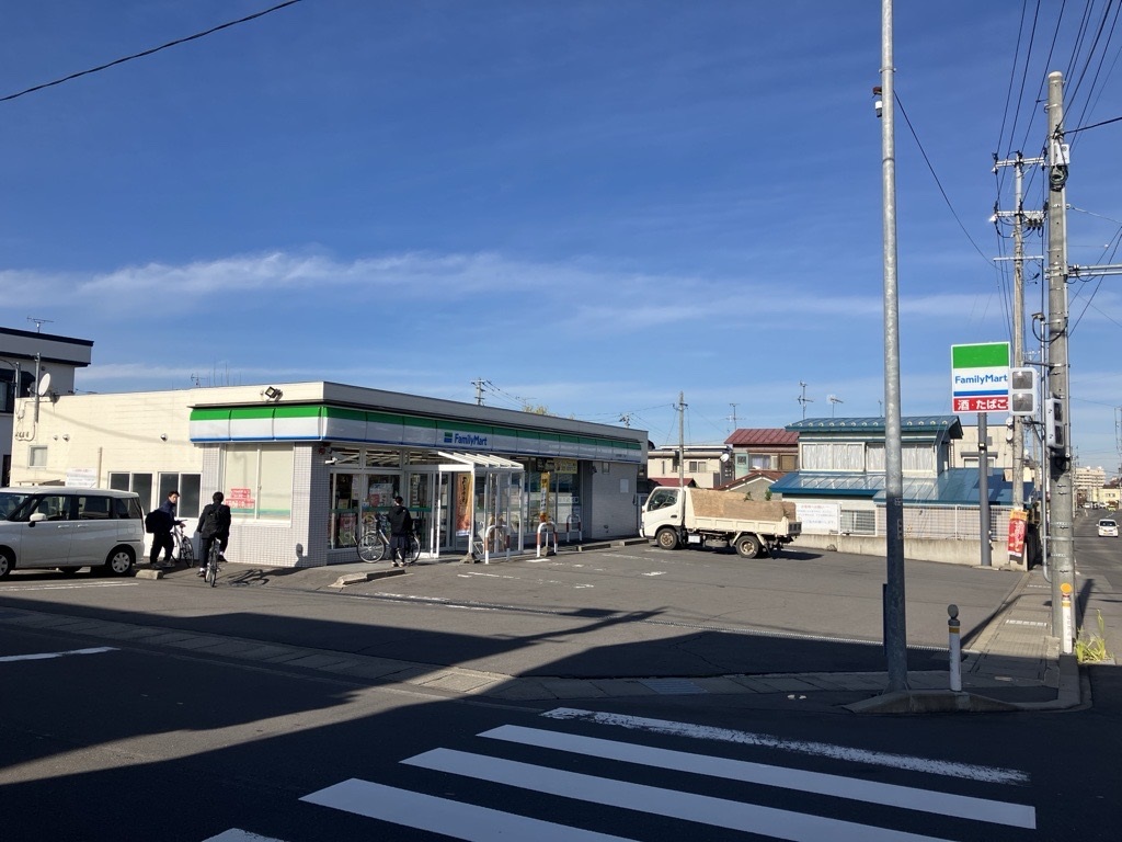 ファミリーマート弘前桔梗野三丁目店（徒歩3分/約170m） 寫真撮影日：11/26/24, 12:00?AM