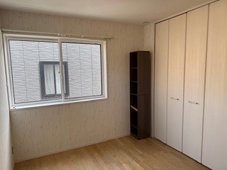 洋室 寫真撮影日：3/31/25, 12:00?AM