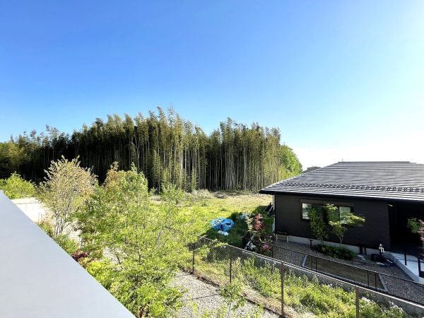 住戸からの眺望寫真  寫真撮影日：2025-04-27