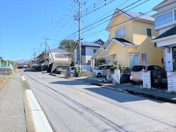 前面道路含む現地寫真  寫真撮影日：2025-04-01