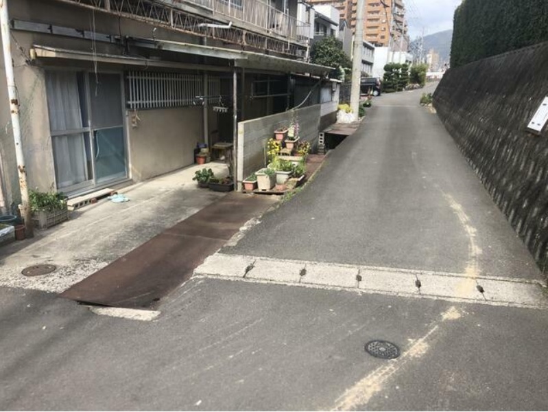前面道路（南側(cè)） 寫真撮影日：3/20/23, 12:00?AM