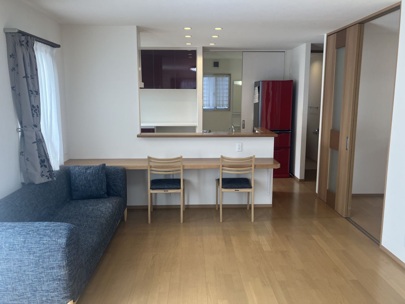 リビング 寫真撮影日：11/25/24, 12:00?AM