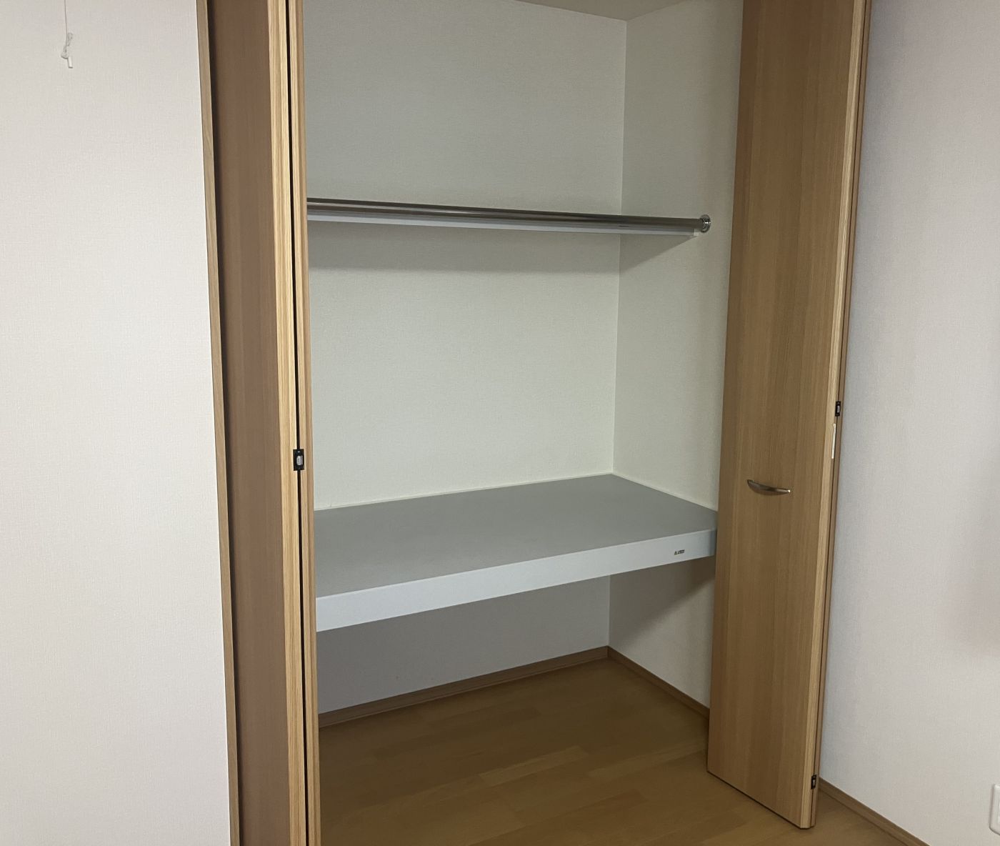 洋室収納 寫真撮影日：11/25/24, 12:00?AM