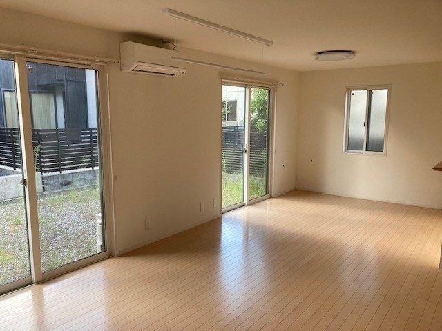 リビング 寫真撮影日：10/5/25, 12:00?AM