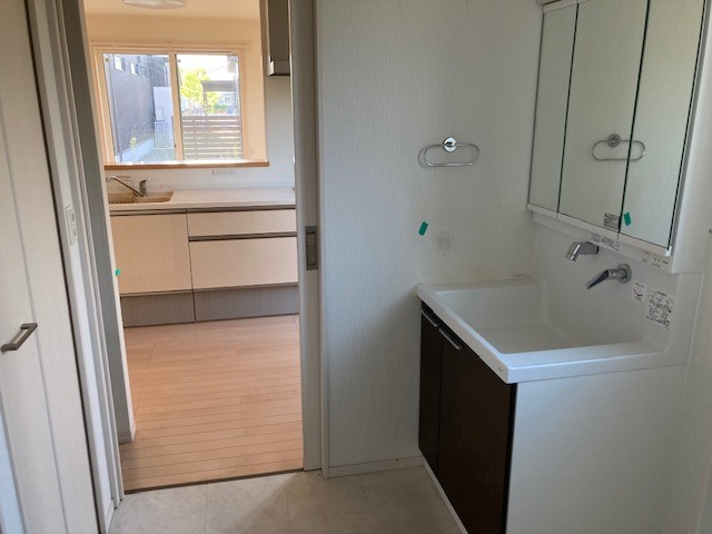 洗面室 寫真撮影日：10/5/25, 12:00?AM