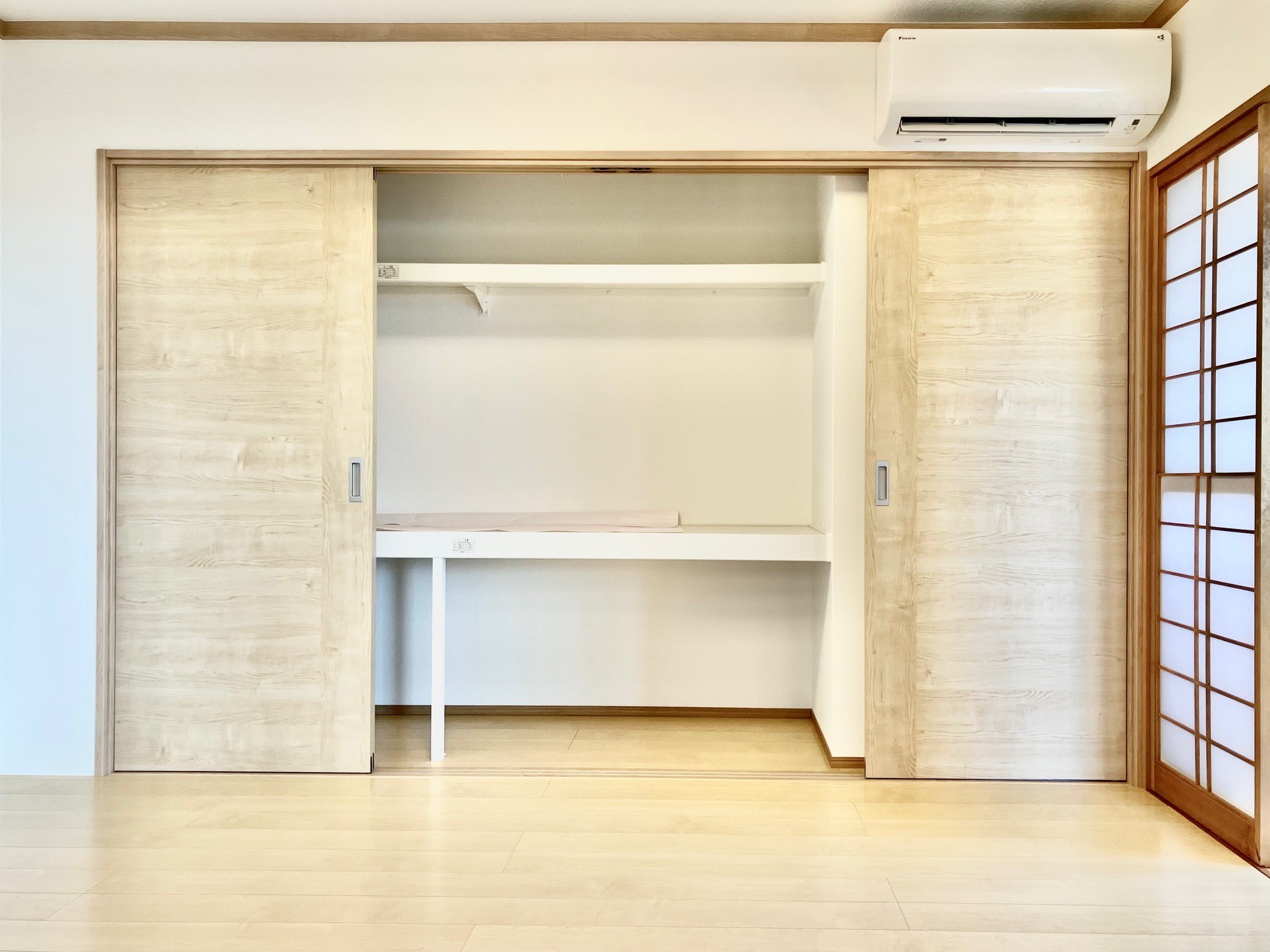洋室収納
