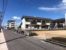 撮影年月：令和5年8月　外観　※寫真內の車は価格に含まれません。