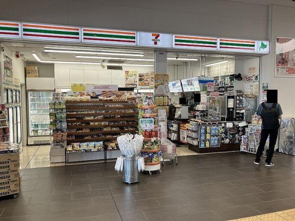 セブンイレブン北海道ＳＴ苗穂店 80m 寫真撮影日：2024-11-30 