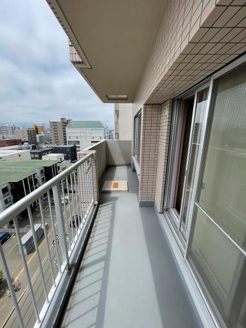 バルコニー  寫真撮影日：2025-06-28