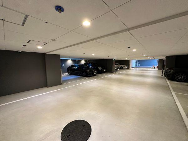 駐車場(chǎng)(共用設(shè)備)  寫真撮影日：2024-11-10