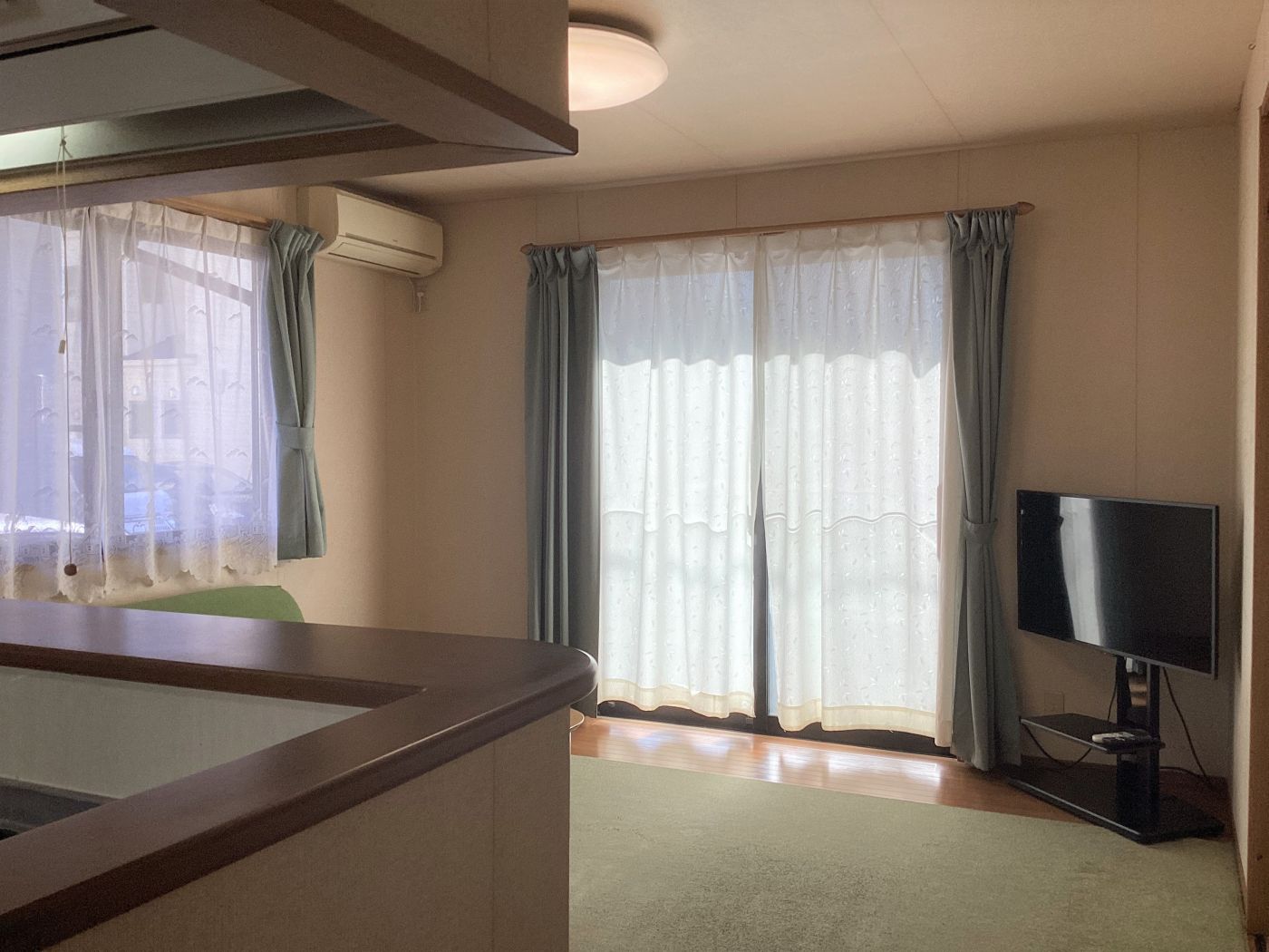 ＬＤＫ（2面採光で陽當たりが良いお部屋です。）