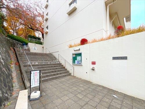 マンション入口