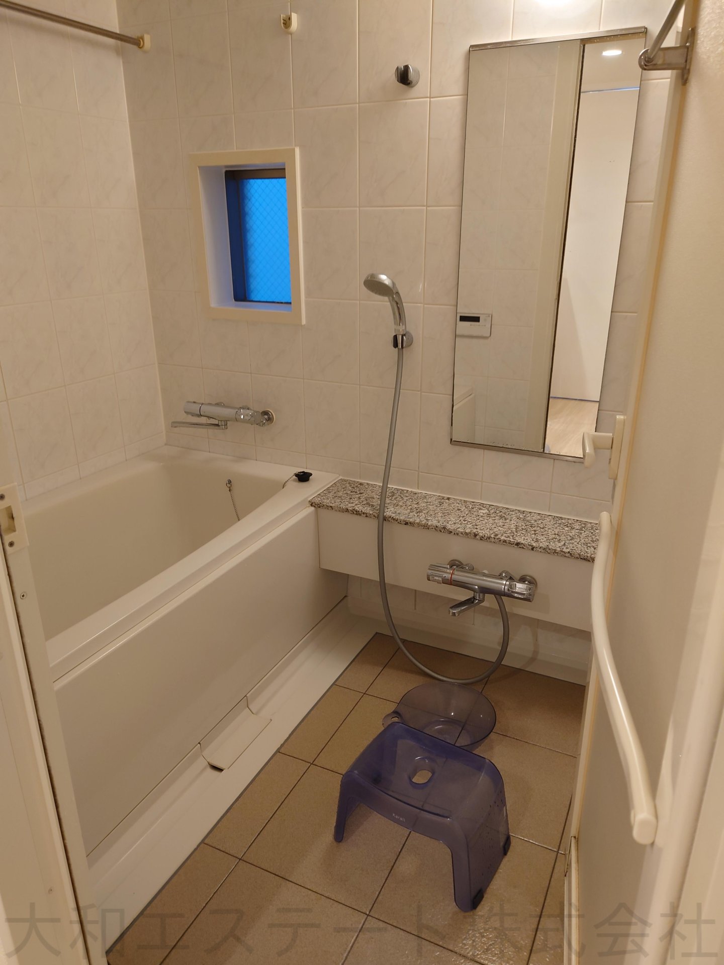 浴室乾燥機付きユニットバス※家具、器具等は付きません