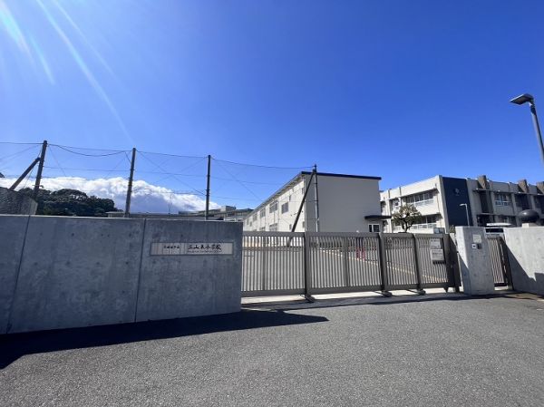 京田辺市立三山木小學校 340m 寫真撮影日：2024-03-02 