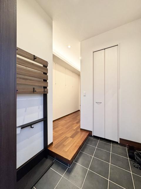 玄関  寫真撮影日：2025-10-04