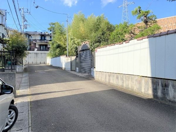 前面道路含む現地寫真  寫真撮影日：2024-10-12