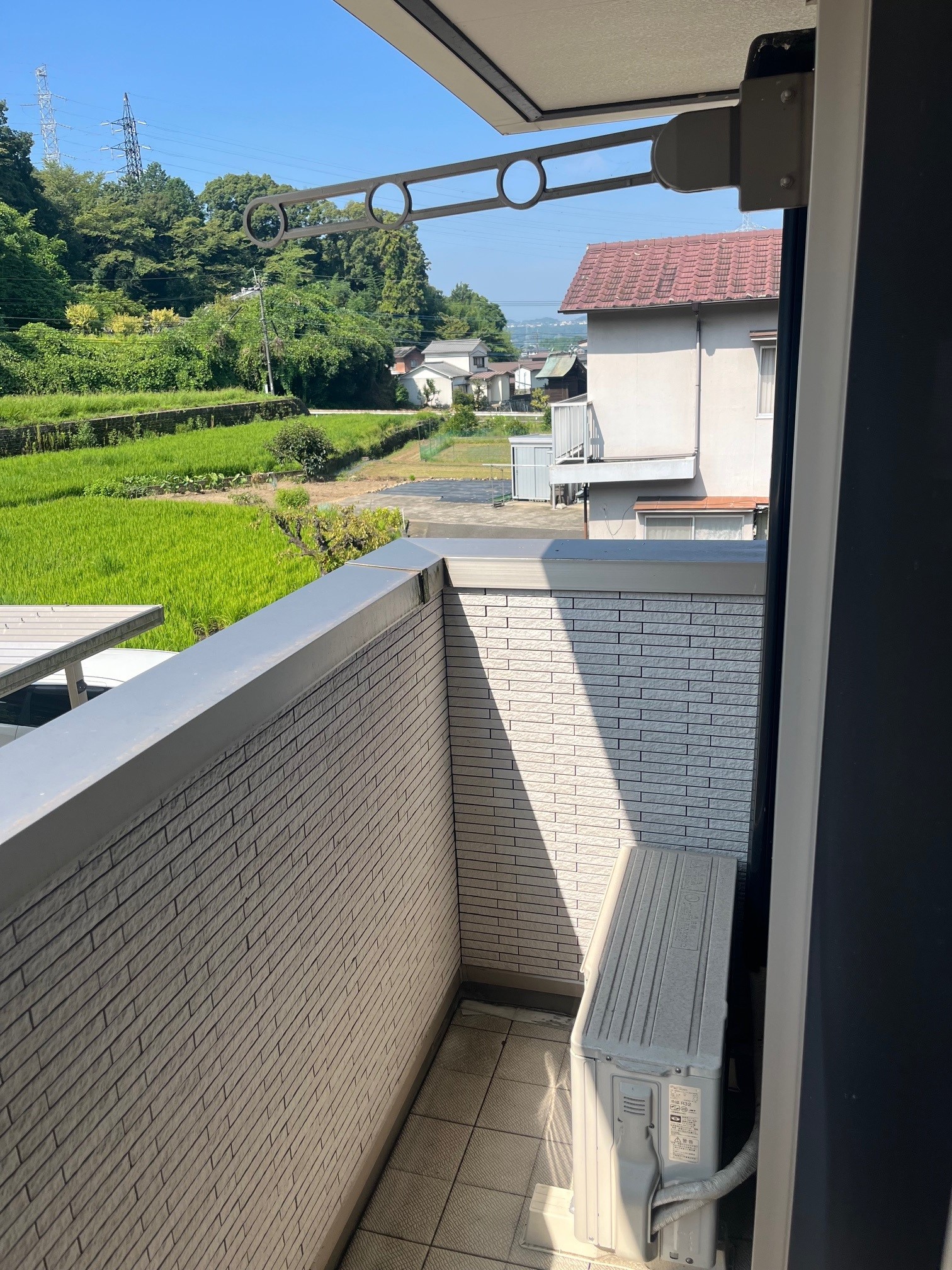 バルコニー 寫真撮影日：8/1/25, 12:00?AM