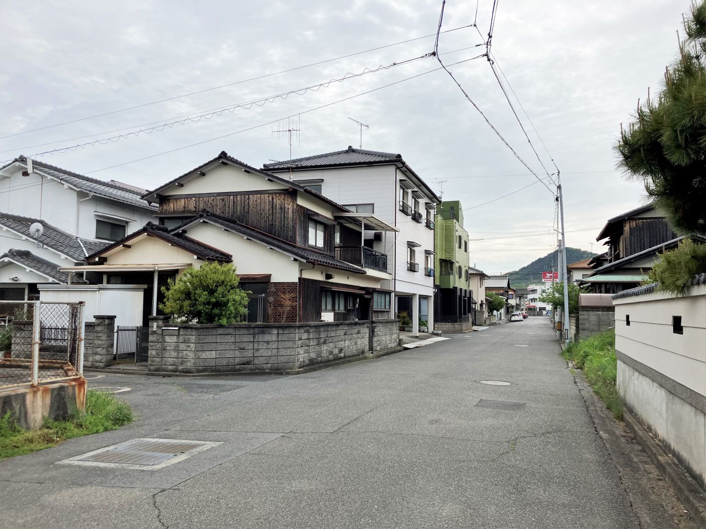前面道路 寫(xiě)真撮影日：5/2/24, 12:00?AM
