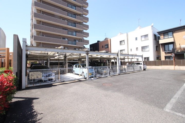 ☆敷地內機械式駐車場☆