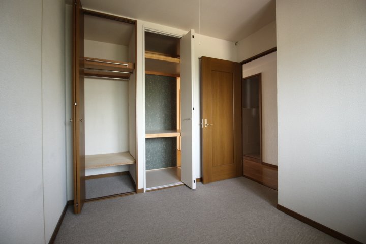 ☆室內?北東洋室?収納になります☆