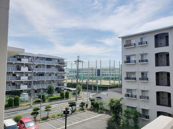 住戸からの眺望寫(xiě)真  寫(xiě)真撮影日：2024-06-08