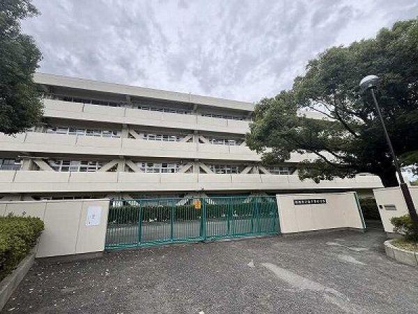 吹田市立南千里中學校 890m 寫真撮影日：2024-10-24