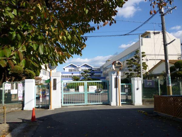 高槻小學校 520m 寫真撮影日：2024-12-14