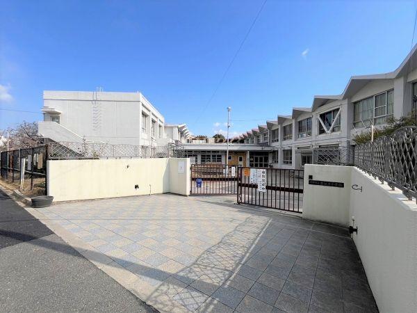 吹田市立古江臺小學校 610m 寫真撮影日：2025-04-28