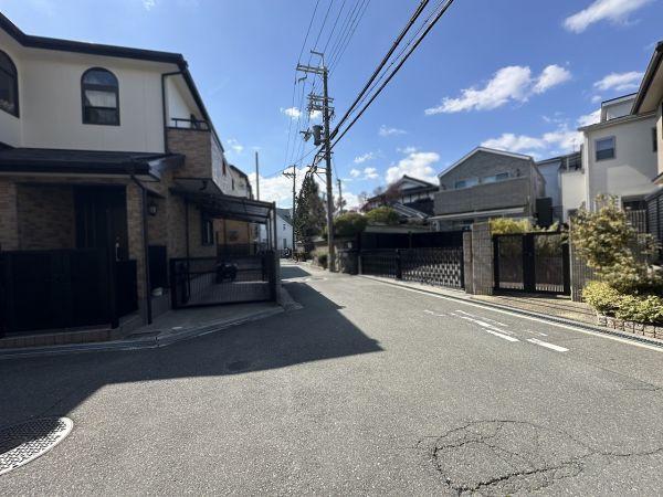 前面道路含む現(xiàn)地寫真  寫真撮影日：2025-08-02