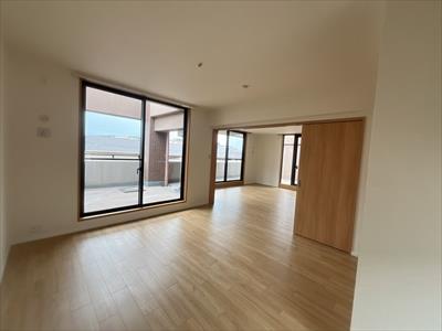 洋室約８．６帖