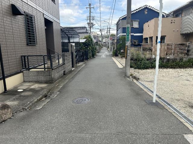 前面道路含む現地寫真  寫真撮影日：2025-06-06