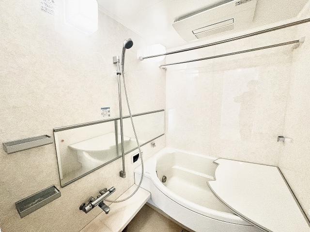 浴室  寫真撮影日：2025-12-04