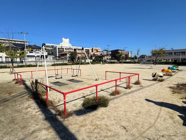 戸塚安行駅前公園(パンダ公園) 300m 寫真撮影日：2024-11-08 