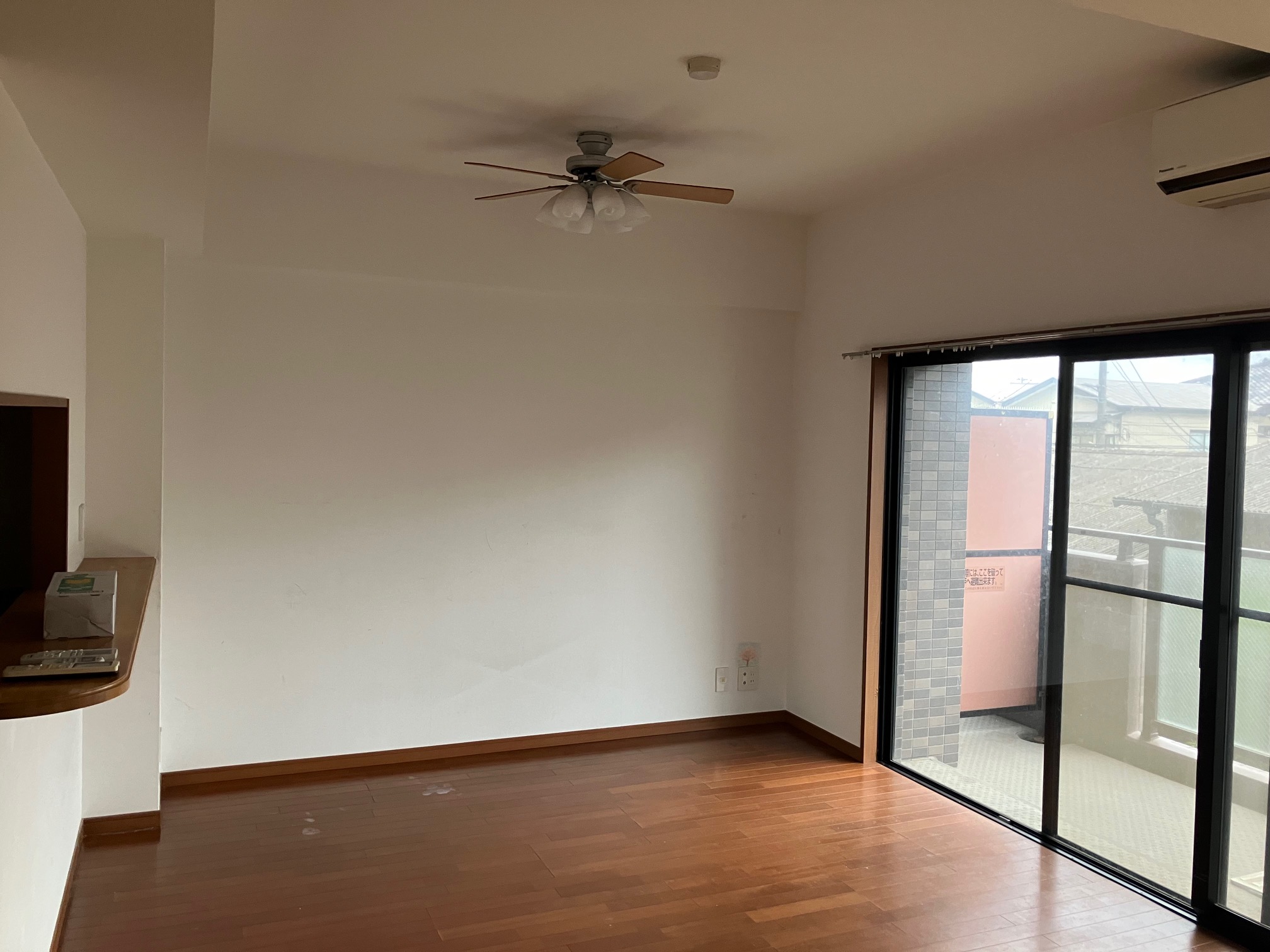 LD 寫真撮影日：10/1/25, 12:00?AM