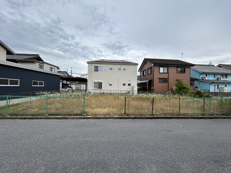現地 寫真撮影日：7/1/24, 12:00?AM