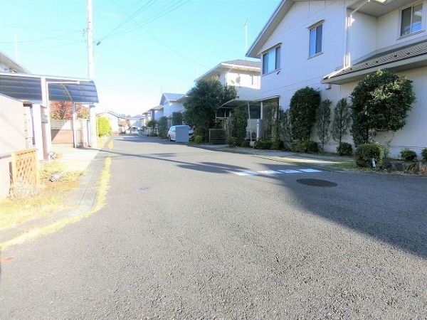前面道路含む現(xiàn)地寫真  寫真撮影日：2024-11-19