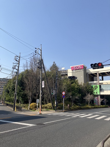 イオンモール東久留米店まで約800m