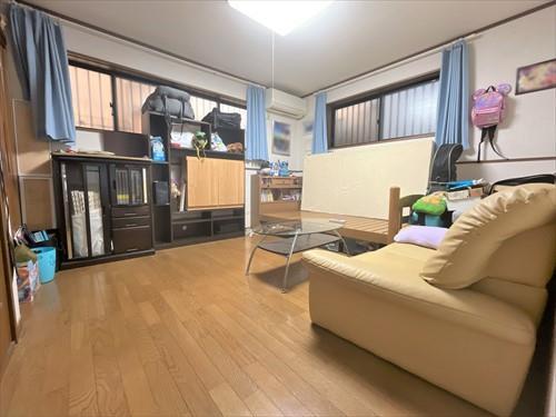 地下１Ｆ　洋室