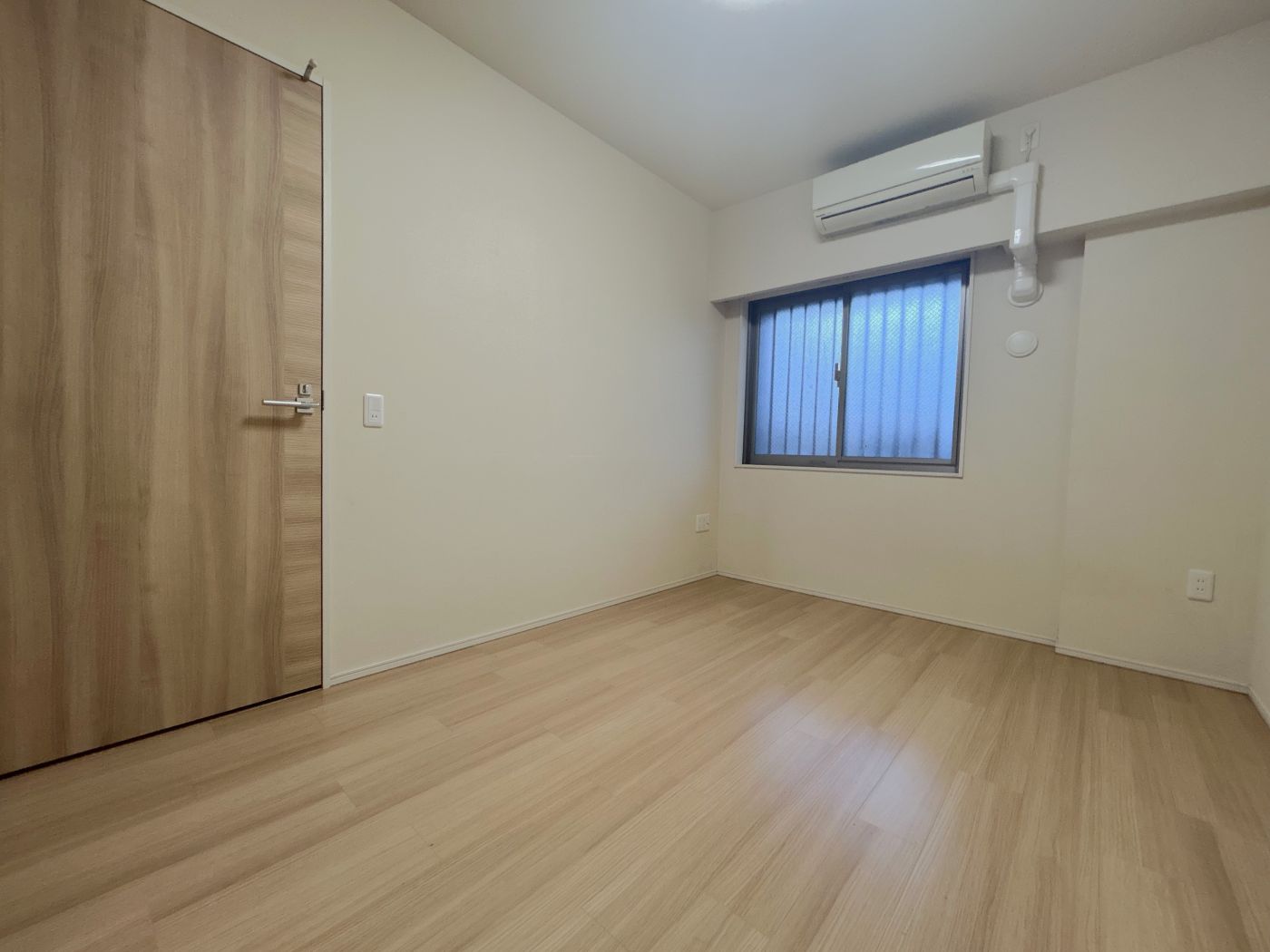 6帖洋室 寫真撮影日：9/1/25, 12:00?AM