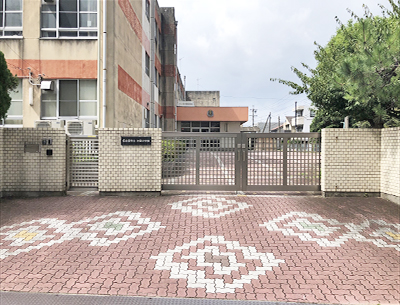 村雲(yún)小學(xué)校