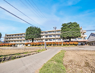 伊那中學校