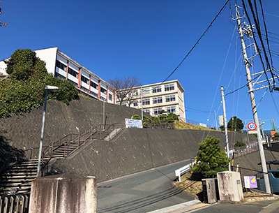 浜松市立入野中學校