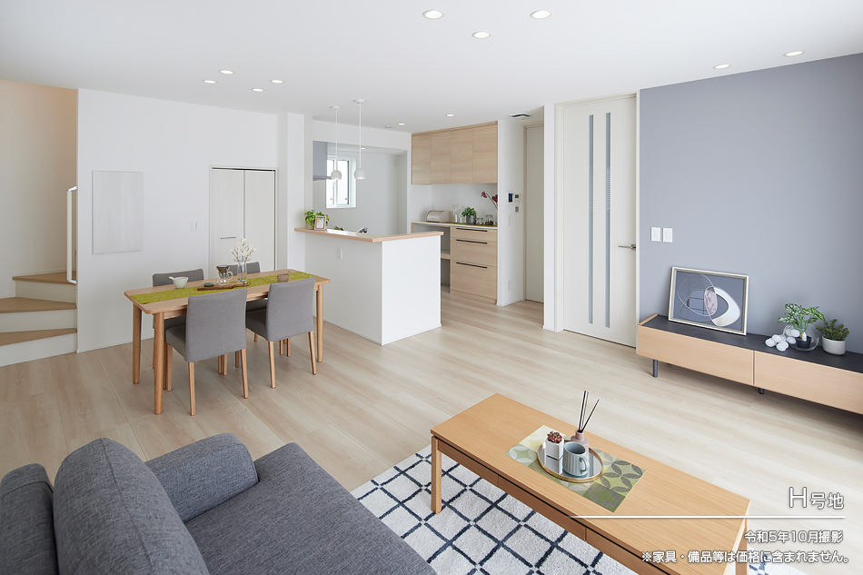セキュレア本郷新　(分譲住宅)