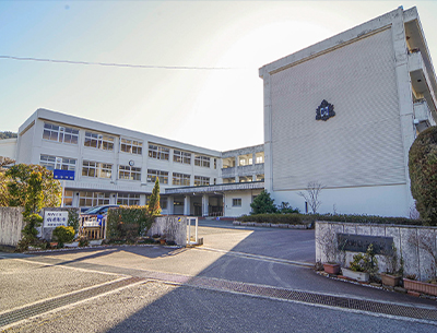熊野町立熊野東中學校