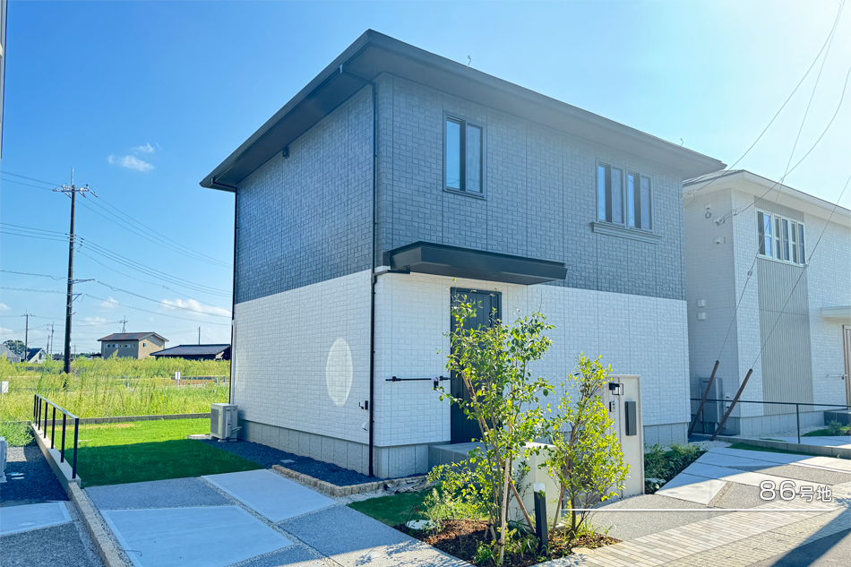 セントラルアベニュー荒川本郷　(分譲住宅)