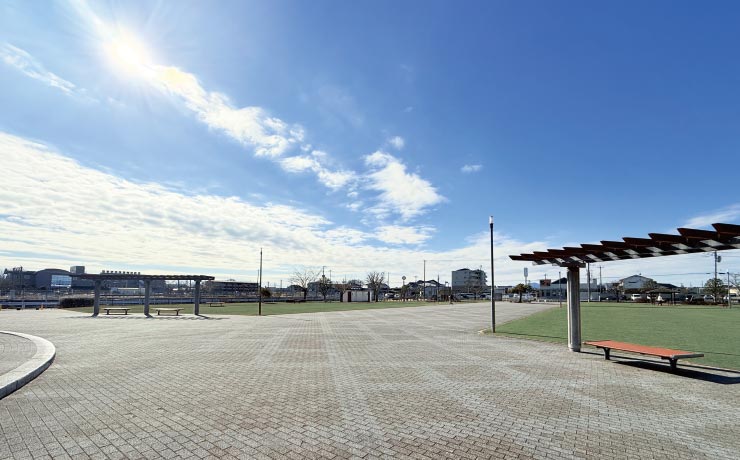 內(nèi)原駅北出會いの広場公園 