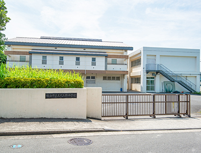 橫浜市立あざみ野中學校