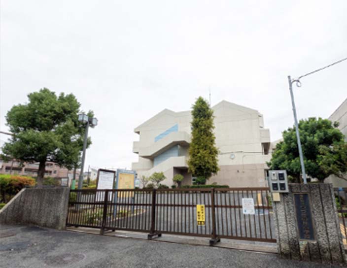 橫浜市立つづきの丘小學校